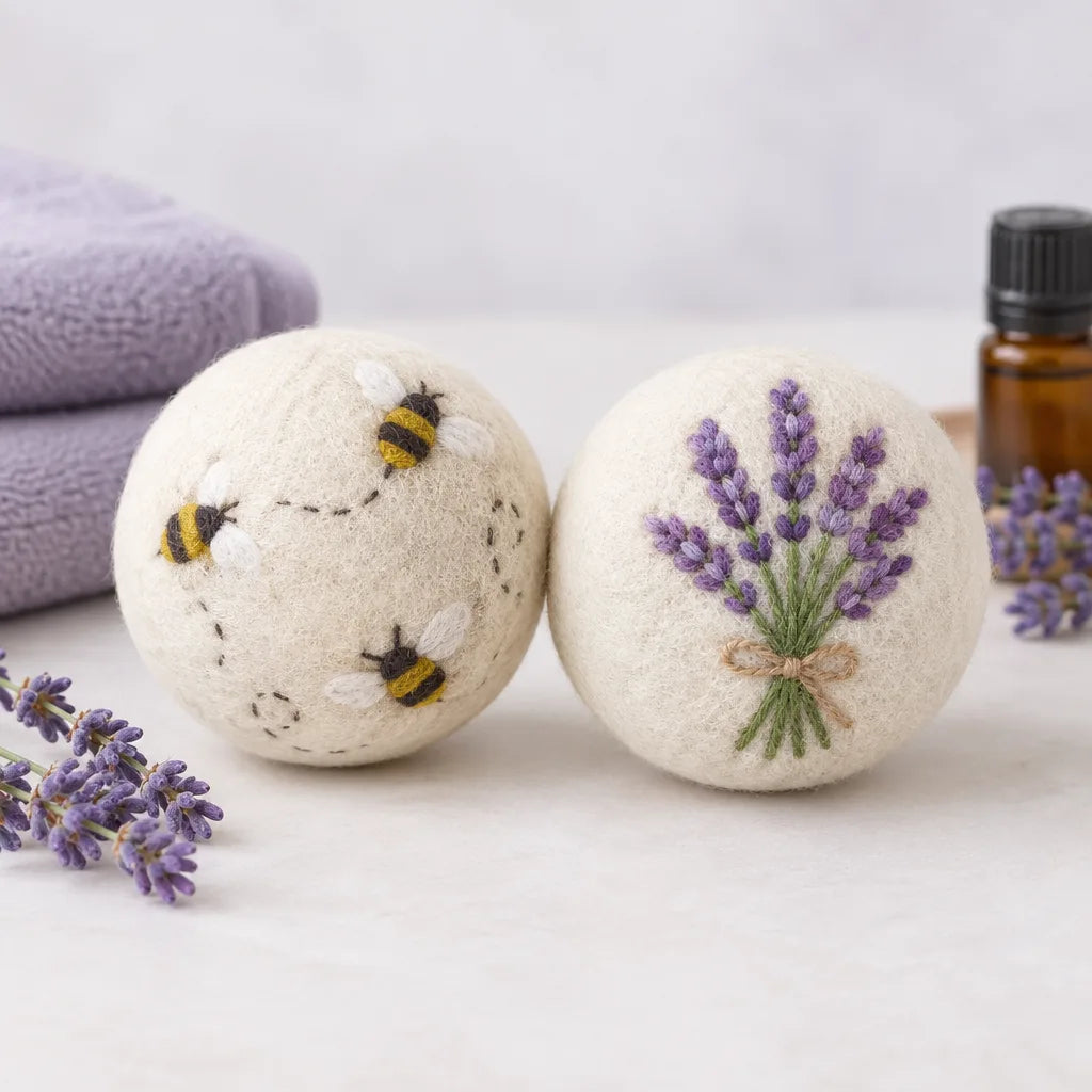 Illustration of Lavender Wool Dryer Ball